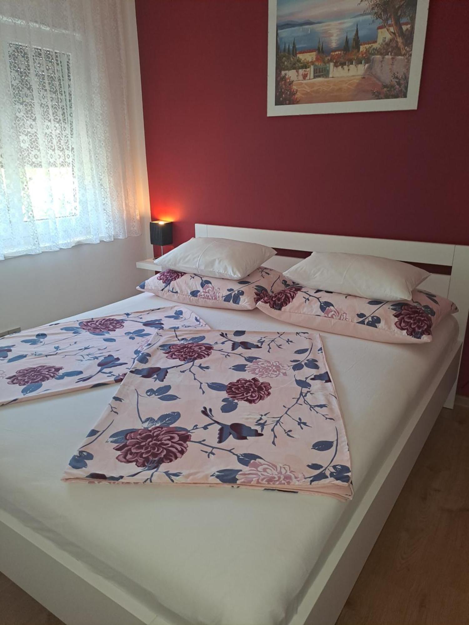 Studio Apartments Maslinik Krk Town Dış mekan fotoğraf