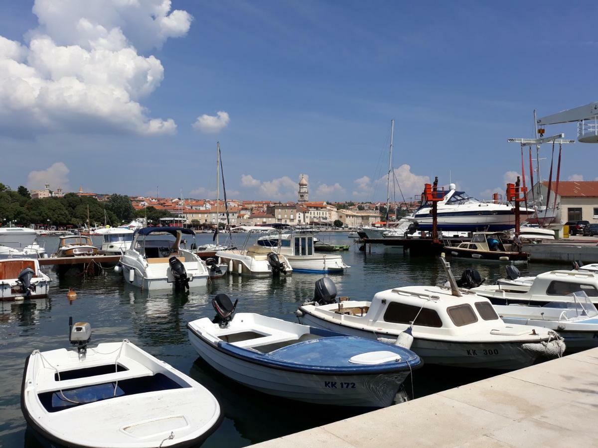 Studio Apartments Maslinik Krk Town Dış mekan fotoğraf